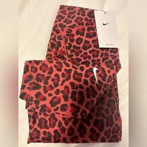 Nike One Leggings NWT